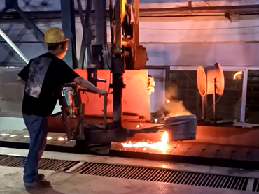 Маніпулятор має високу гнучкість і може легко зловити об'єкти