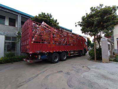 Лістинг маніпулятор готовий і готовий до доставки.