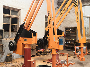 Клієнт в Таїланді замовив два маніпулятори для лиття